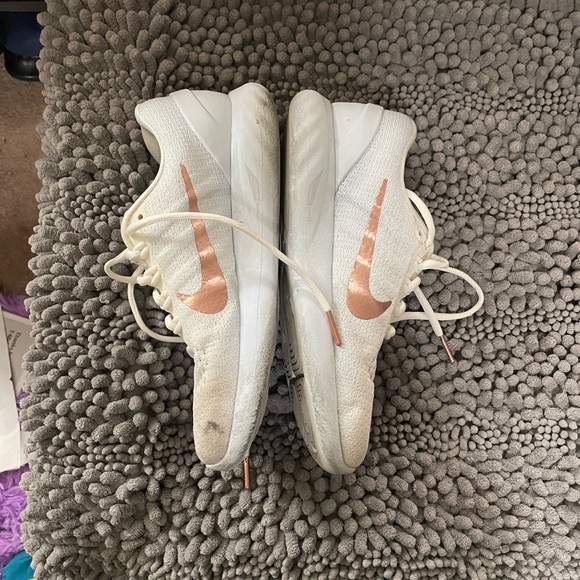 Nike Women's White/Lt Blue Rose Gold Swoop Sneakers - Picture 2 of 6